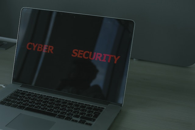 Veelgebruikte vormen van cybercriminaliteit: wat moet je doen!