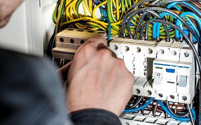 Stroomstoring thuis? Dit kun je zelf doen voordat je belt